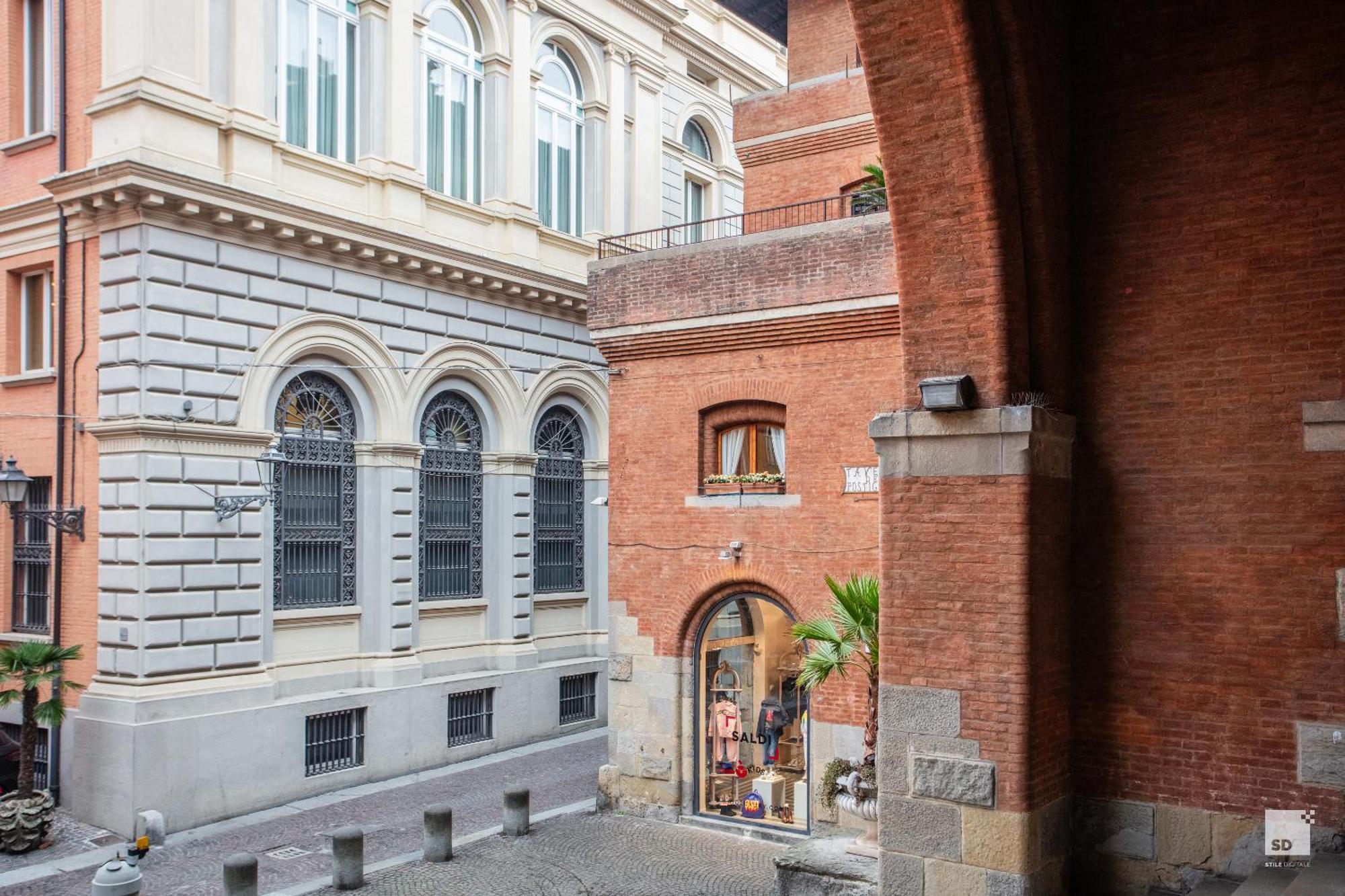 Апартаменты Marchesana Luxury Болонья Экстерьер фото